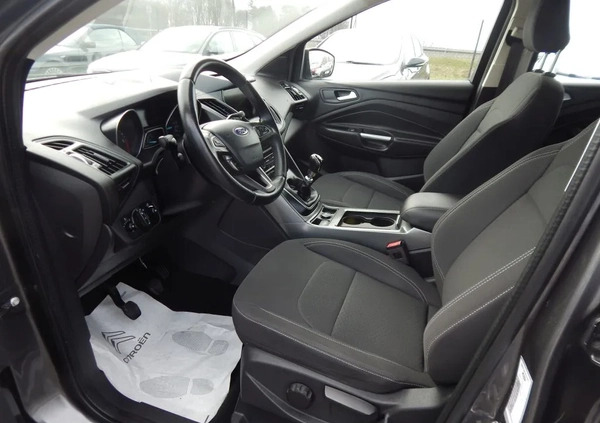 Ford Kuga cena 54900 przebieg: 242000, rok produkcji 2018 z Głuszyca małe 121
